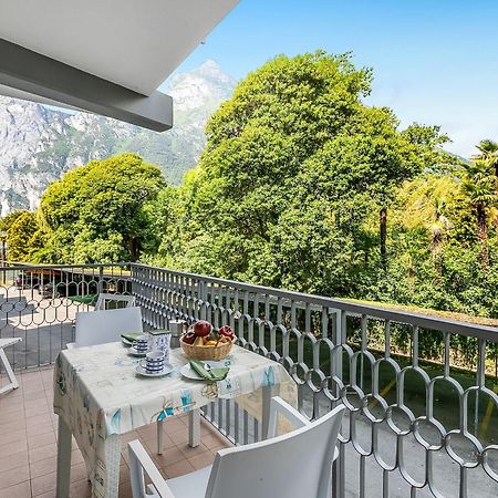 Residenza Lago D'Argento - Happy Rentals ريفا ديل غاردا المظهر الخارجي الصورة