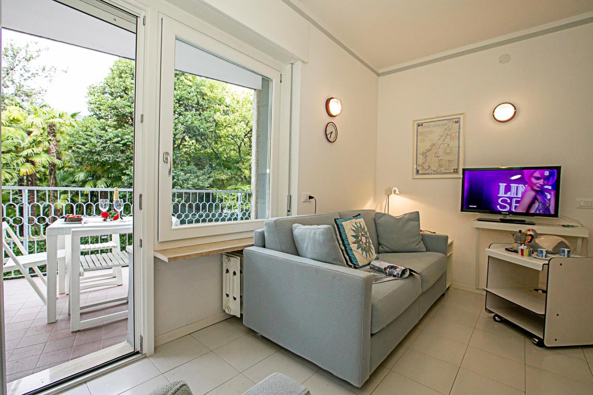 Residenza Lago D'Argento - Happy Rentals ريفا ديل غاردا المظهر الخارجي الصورة