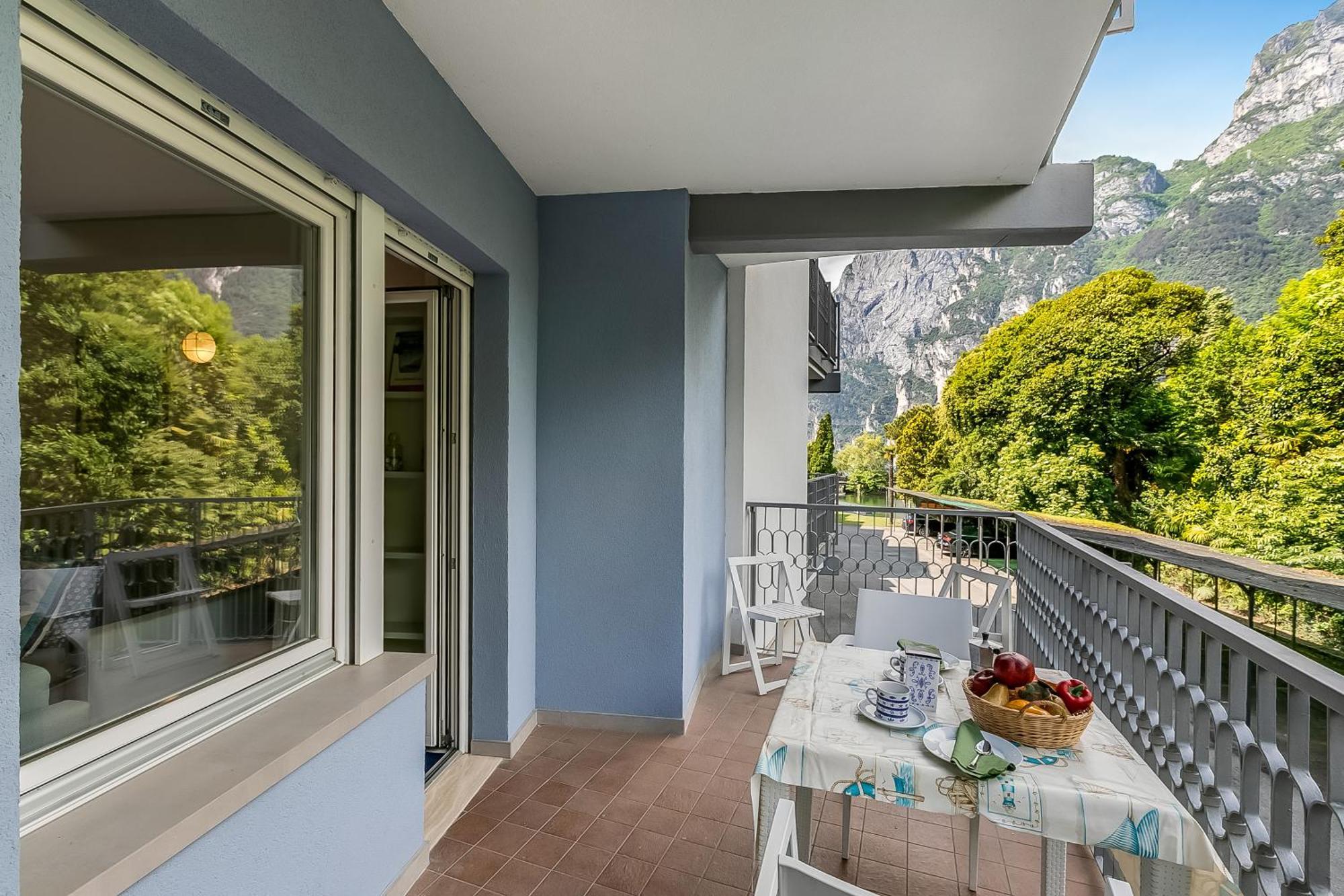 Residenza Lago D'Argento - Happy Rentals ريفا ديل غاردا المظهر الخارجي الصورة