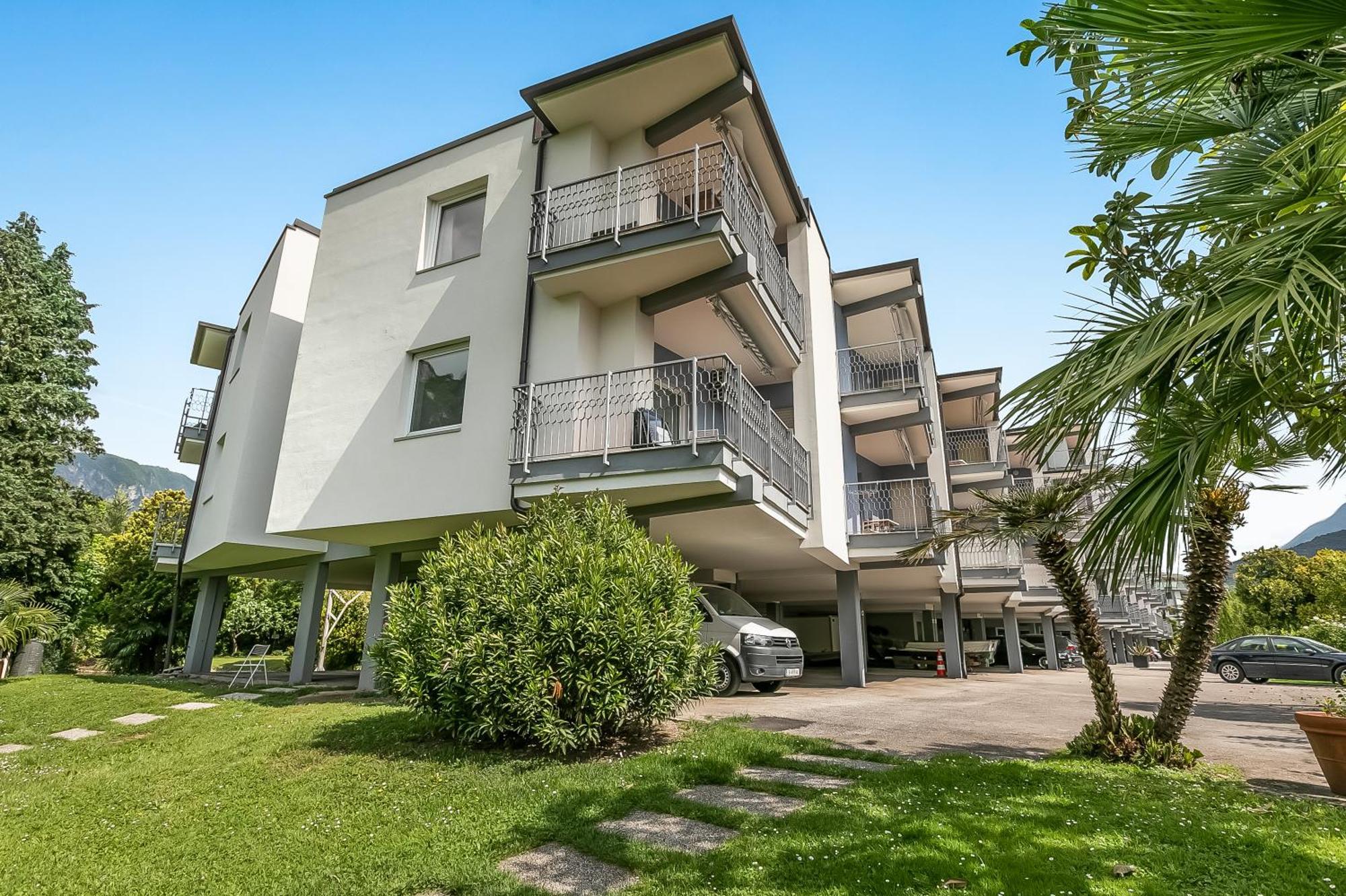 Residenza Lago D'Argento - Happy Rentals ريفا ديل غاردا المظهر الخارجي الصورة