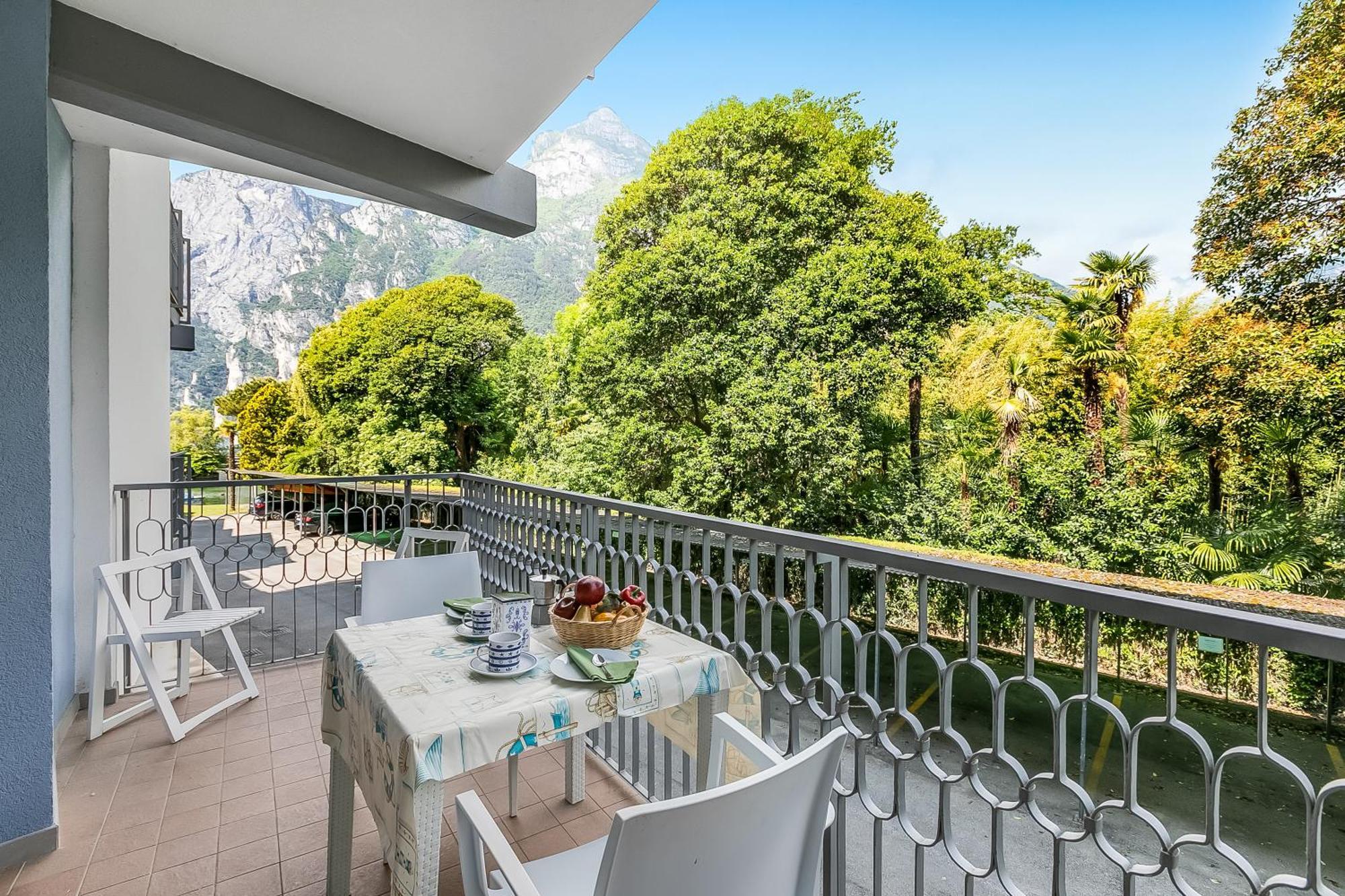 Residenza Lago D'Argento - Happy Rentals ريفا ديل غاردا المظهر الخارجي الصورة